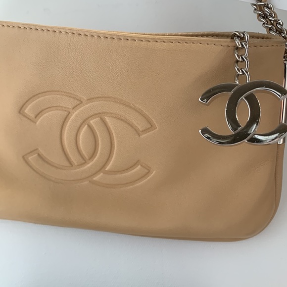 CHANEL Cognac 🤎Quilted Top Handle Bag Beige Tan Coachella Leather Silver CC Logo - Picture 9 of 16
